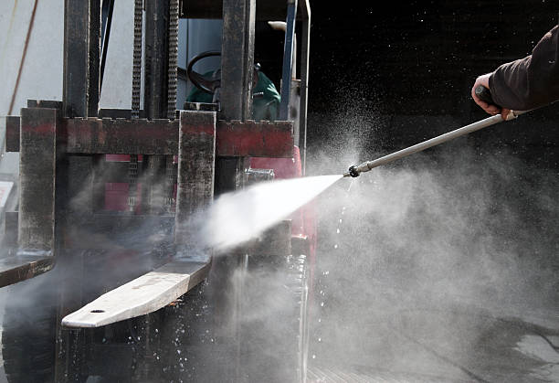 Professional  Pressure Washing Services in Daisetta, TX